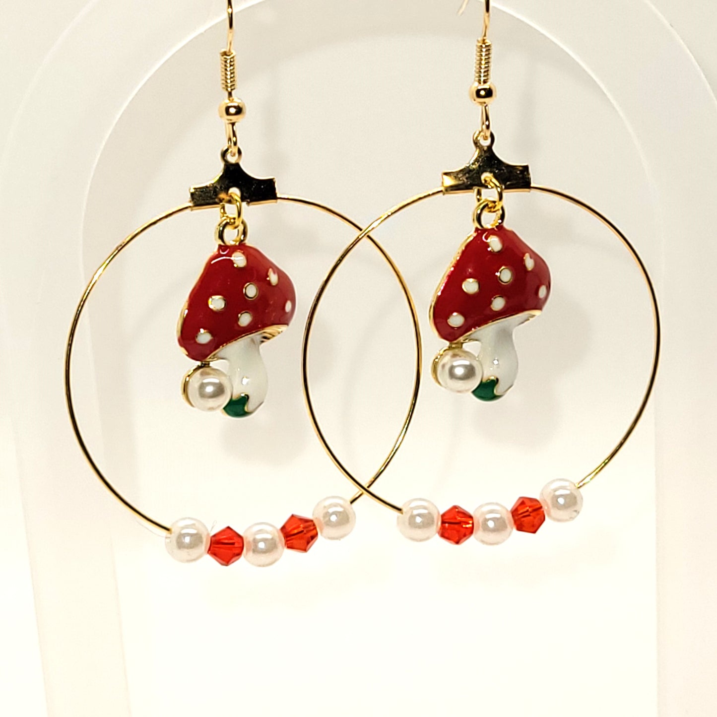 Handcraft Red/White Mushroom w/Red/White beads Round, Dangle Earring