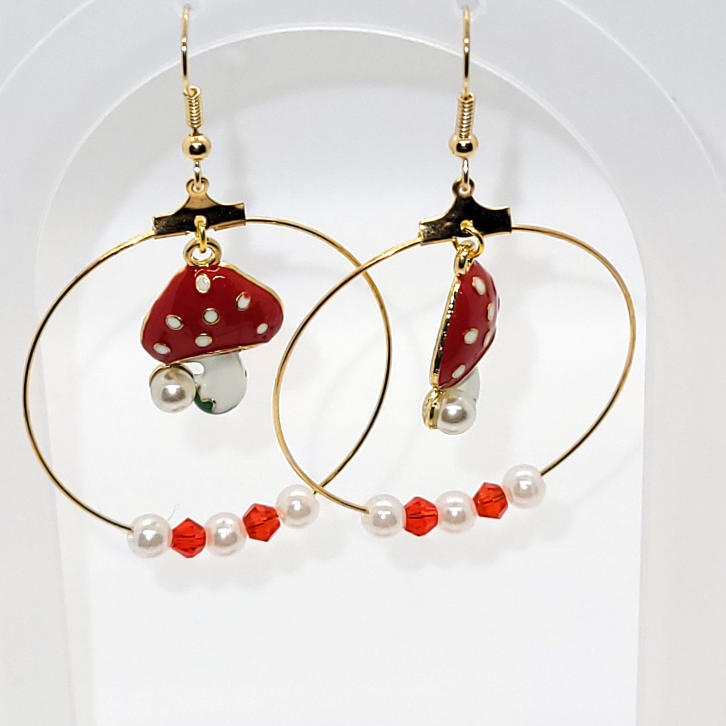 Handcraft Red/White Mushroom w/Red/White beads Round, Dangle Earring
