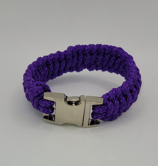 Dark Purple paracord bracelet has a Silver metal buckle